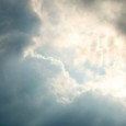 Natal, o mistério da encarnação de Jesus O Natal é a celebração do nascimento de Jesus, o Salvador do mundo. Trata-se de um grande mistério. O Deus transcendente, tornou-se imanente; o soberano Senhor do universo fez-se servo;...